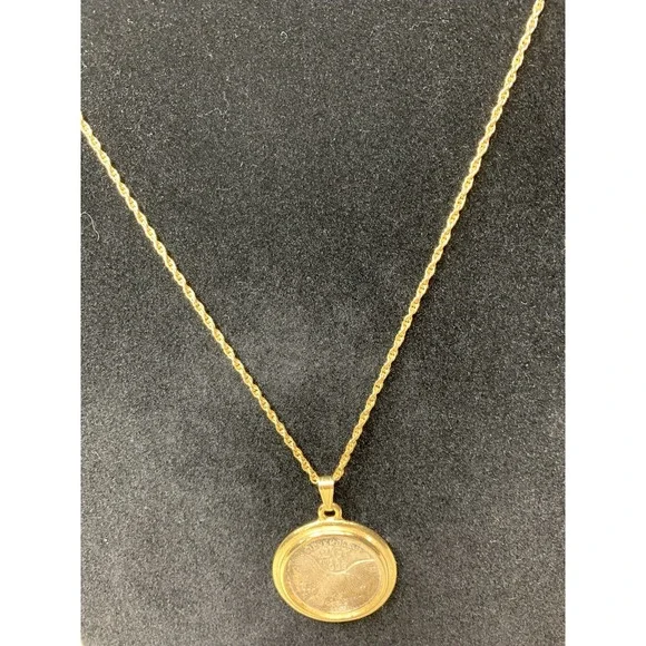 Vintage Silver Issue 2Gr Fine Silver Eagle .999 necklace 24" chain - Picture 4 of 7